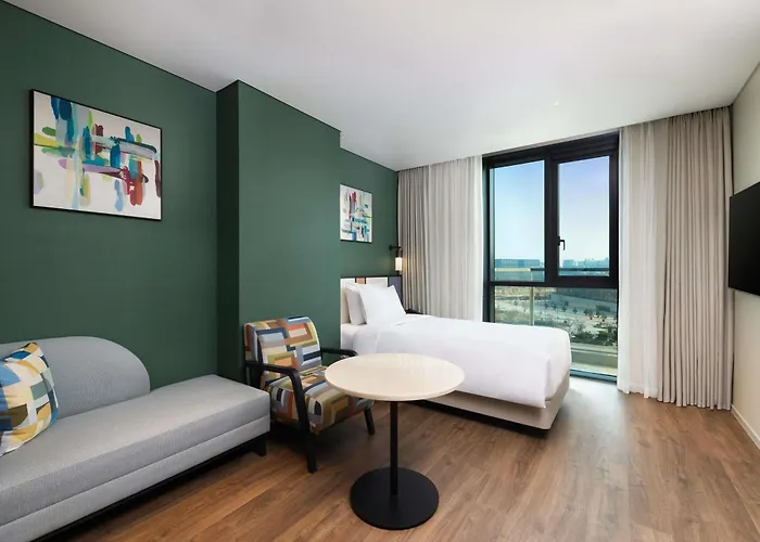 Hotel Mercure Ambassador Magok 4*